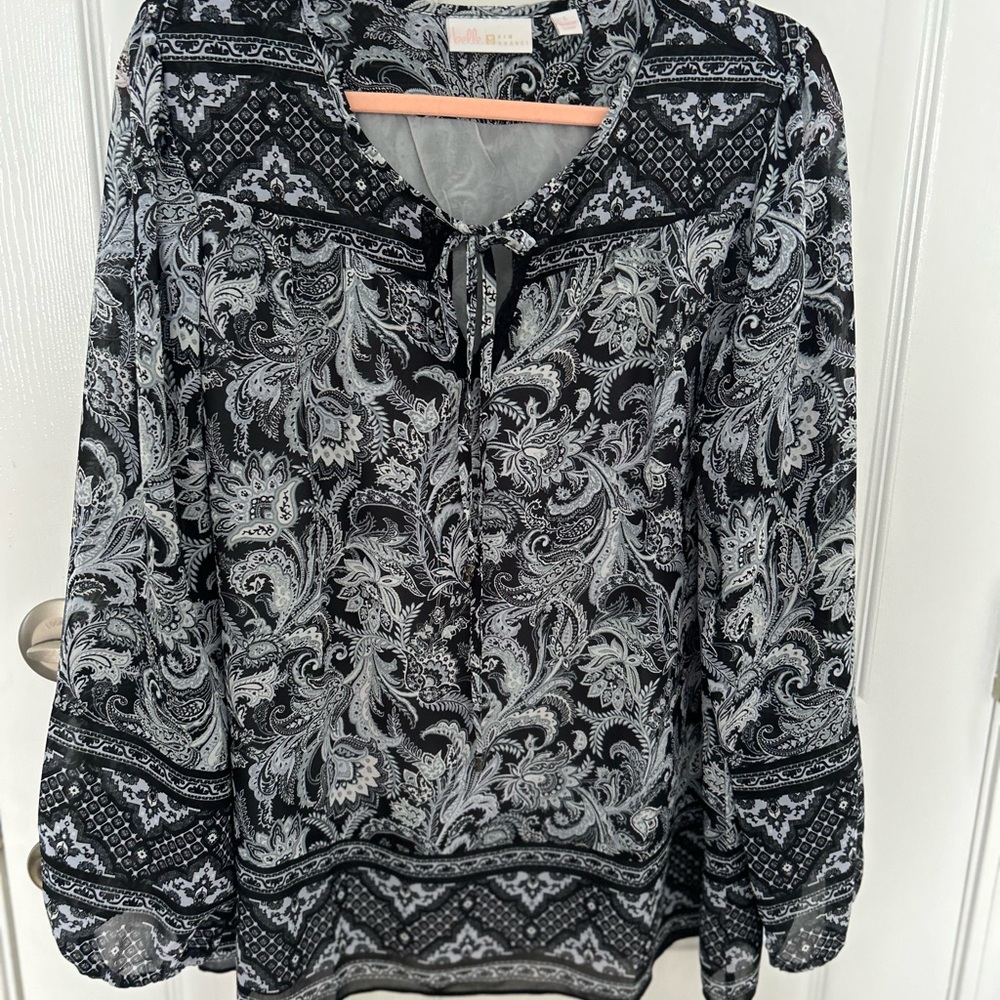 Belle by Kim Gravel top medium